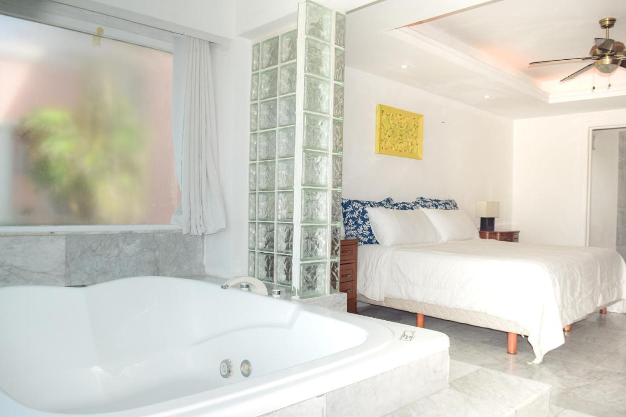 Departamento Sobre La Playa Cancun Ngoại thất bức ảnh